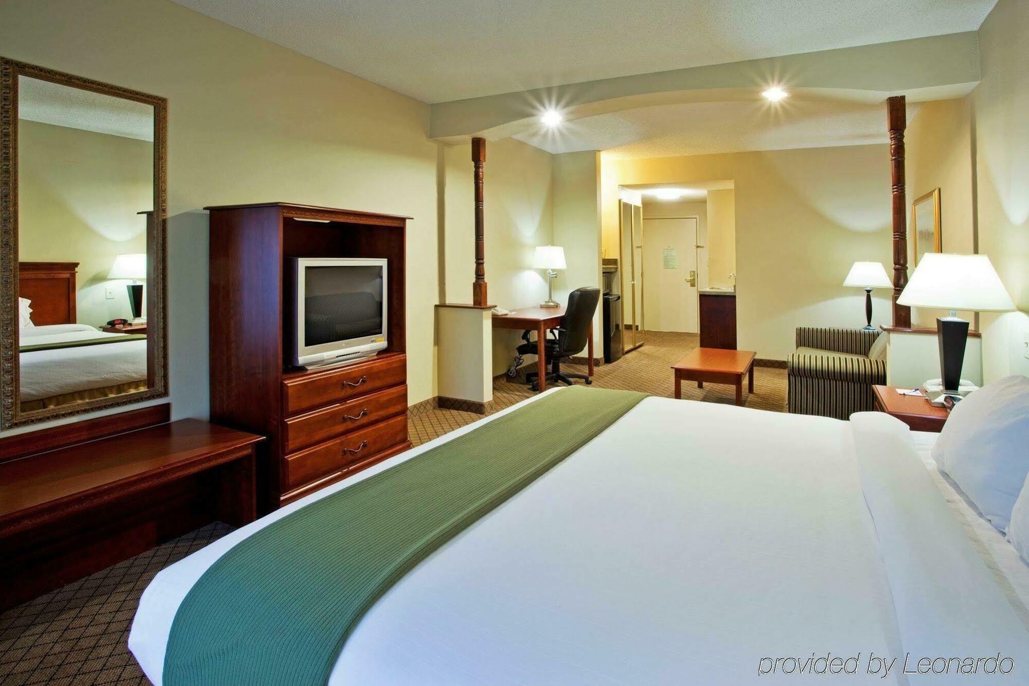 Country Inn & Suites By Radisson, Griffin, Ga Εξωτερικό φωτογραφία